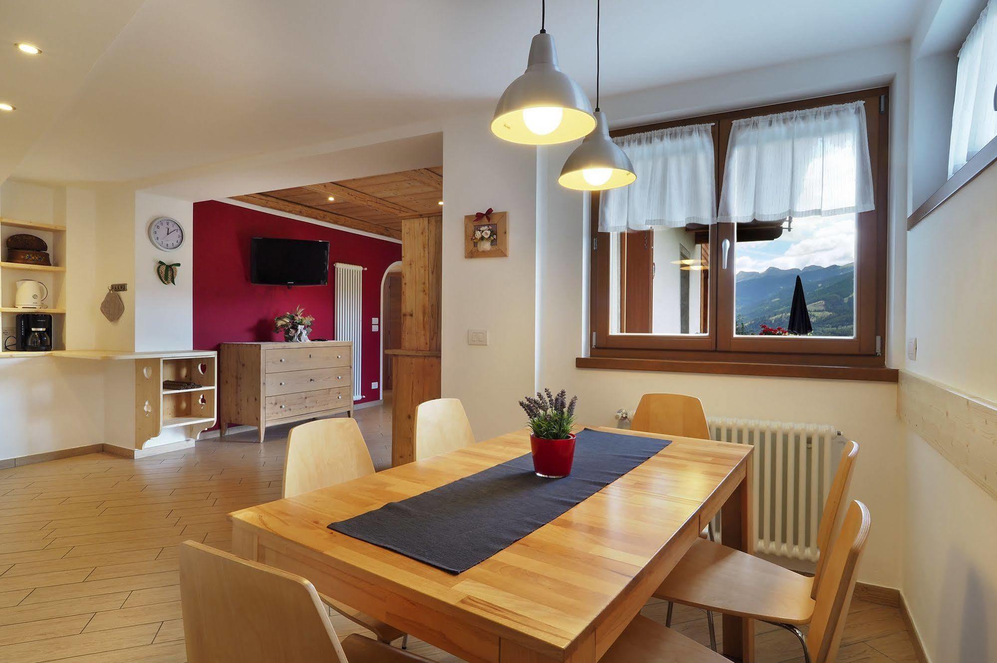 Villa Prafiori Cavalese Eksteriør billede